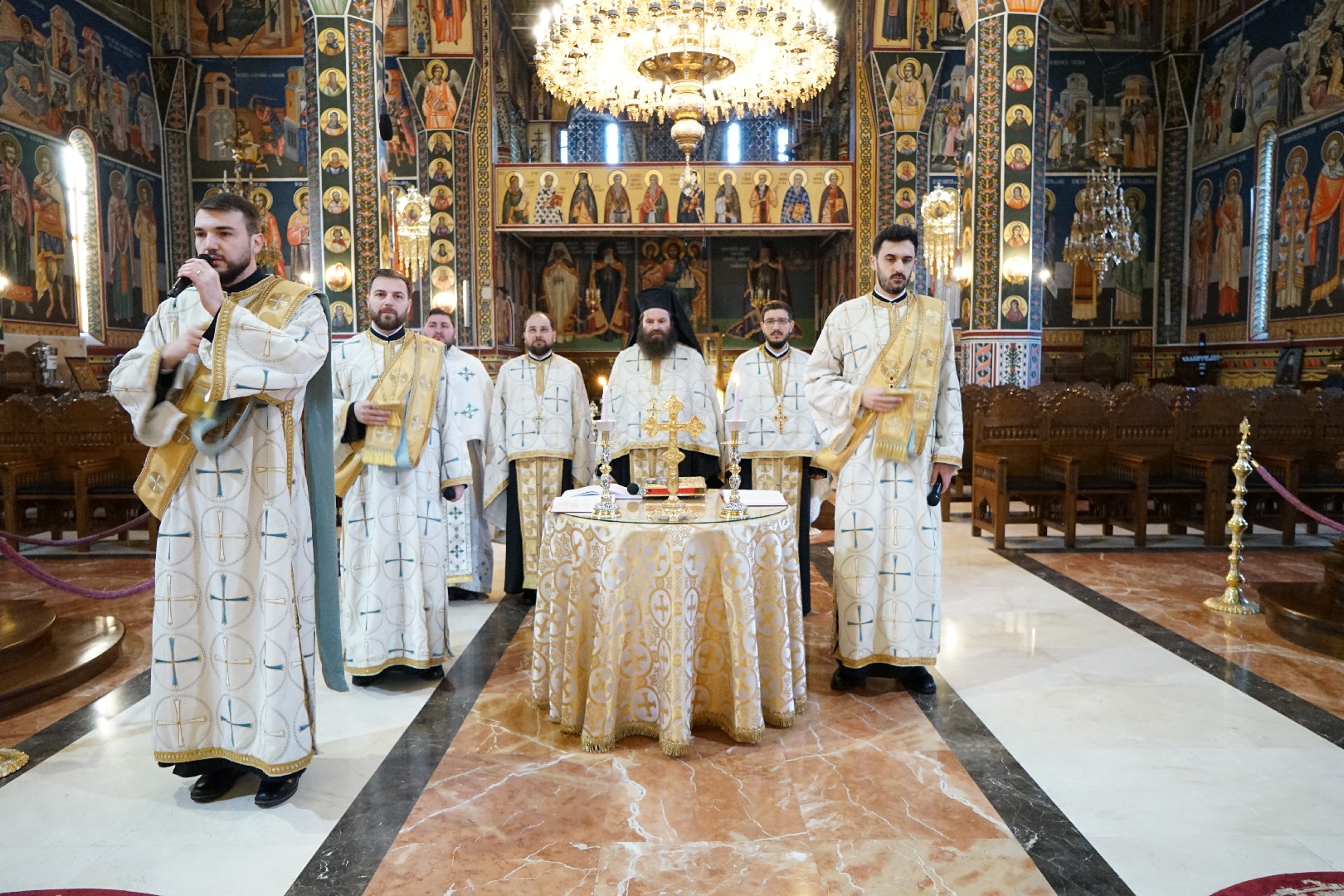 Slujba de Te Deum cu ocazia împlinirii a 163 de ani de la Unirea Principatelor Române la Catedrala Episcopală din Slobozia