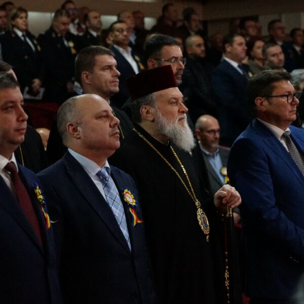 Preasfințitul Vincențiu prezent la Recepția de Ziua Națională organizată la Slobozia