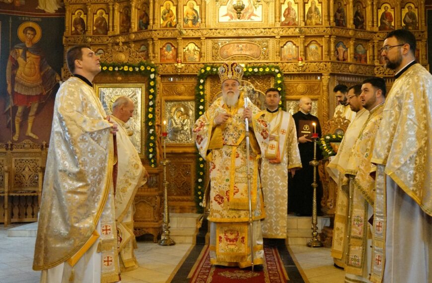 Preasfințitul Vincențiu a slujit Biserica Sfinții Apostoli Petru și Pavel…