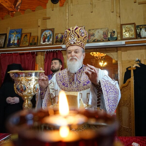 Popas de comuniune liturgică la Mănăstirea Crăsani în a doua Duminică din Postul Mare