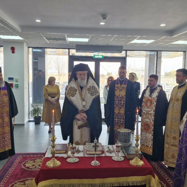 Preasfințitul Părinte Vincențiu a sfințit noul sediu…