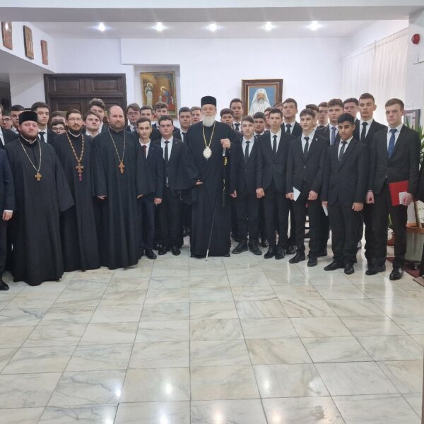 Burse pentru elevii Seminarului Teologic Ortodox din…