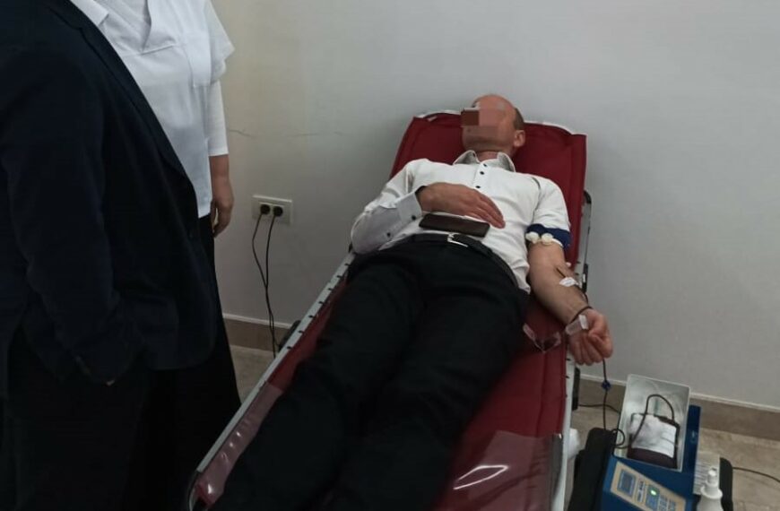 Donare de sânge la la Centrul Socio-Cultural ”Episcopul Damaschin” din…